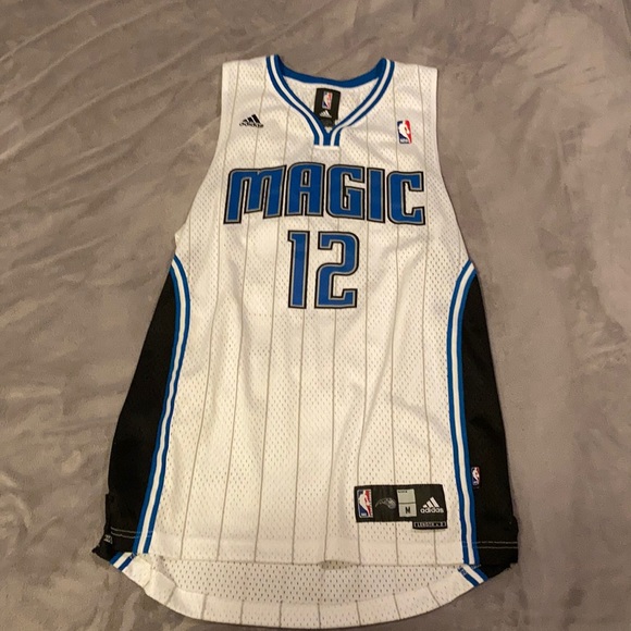 Dwight Howard - Magic Jersey - Picture 2 of 2